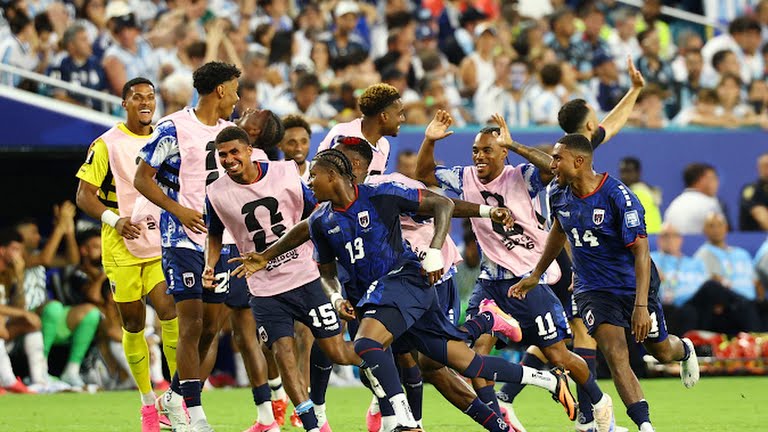 Sidny Cabral marca el 2-2 de Cabo Verde ante Argentina